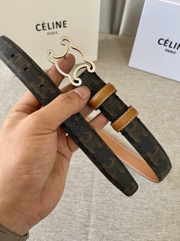 Celine Italy imported calfskin head layer, smooth and delicate grain, with the triumphal arch boutique copper buckle, steamed air plating does not fade, 2.5cm men and women with the same models, support NFC