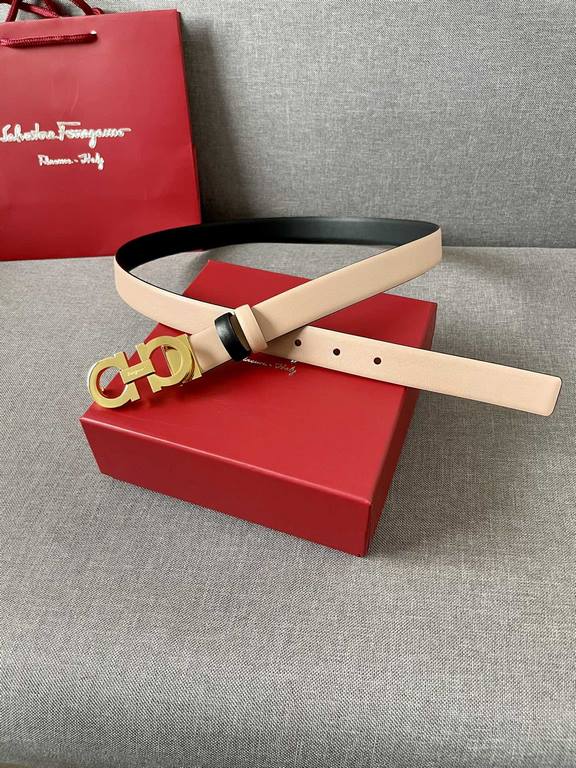 With a full set of packing gift box  Ferragamo women's double-sided imported calfskin head belt with 8 word boutique buckle, 2.5cm support NFC