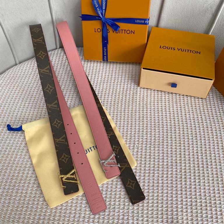 Comes with a full set of gift boxLOUIS VUITTON Louis Vuitton Overseas purchased original genuine Made in Spain - Classic reversible design, one for two Mon organ canvas leather belt, imported calfskin lining, shiny palla