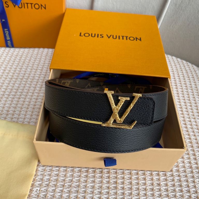 Comes with a full set of gift boxLOUIS VUITTON Louis Vuitton Overseas purchased original genuine Made in Spain - Classic reversible design, one for two Mon organ canvas leather belt, imported calfskin lining, shiny palla