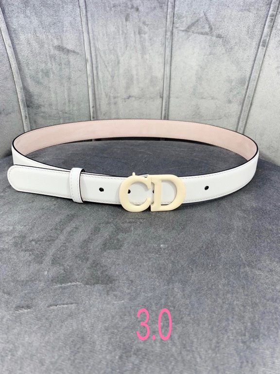 Width 3.0cm Dior (Dior) explosion of flat wireless belt body  Saddle head layer calf leather belt.Lacquered metal CD logo in imported double-layer cowhide leather.