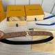 Lv pyrmide Truck L OEiI reversible belt 】 Donkey ladies   belt width 2.5cm Classic color coffee flower   calf leather plain bottom with new flower interlocking buckle can be worn on both sides of the fashionable and gene