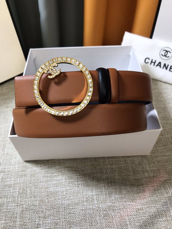 Chanel - CHANEL   new synchronization, the original single generation purchase level, 3.0cm The belt body on both sides of the use of imported original first layer calfskin, steel hand-set diamonds buckle, the belt body 