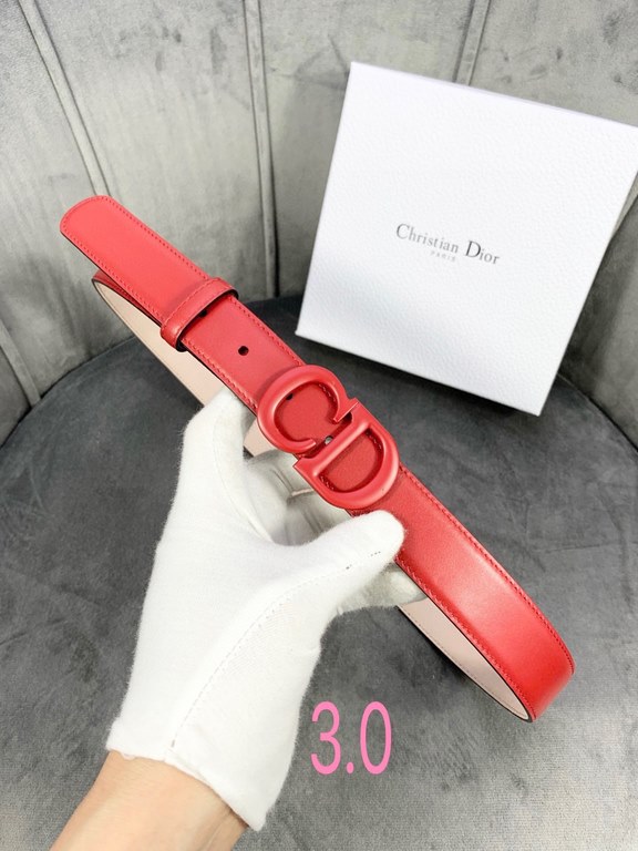 Width 3.0cm Dior (Dior) explosion of flat wireless belt body  Saddle head layer calf leather belt.Lacquered metal CD logo in imported double-layer cowhide leather.