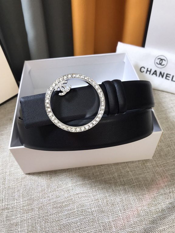 Chanel - CHANEL   new synchronization, the original single generation purchase level, 3.0cm The belt body on both sides of the use of imported original first layer calfskin, steel hand-set diamonds buckle, the belt body 