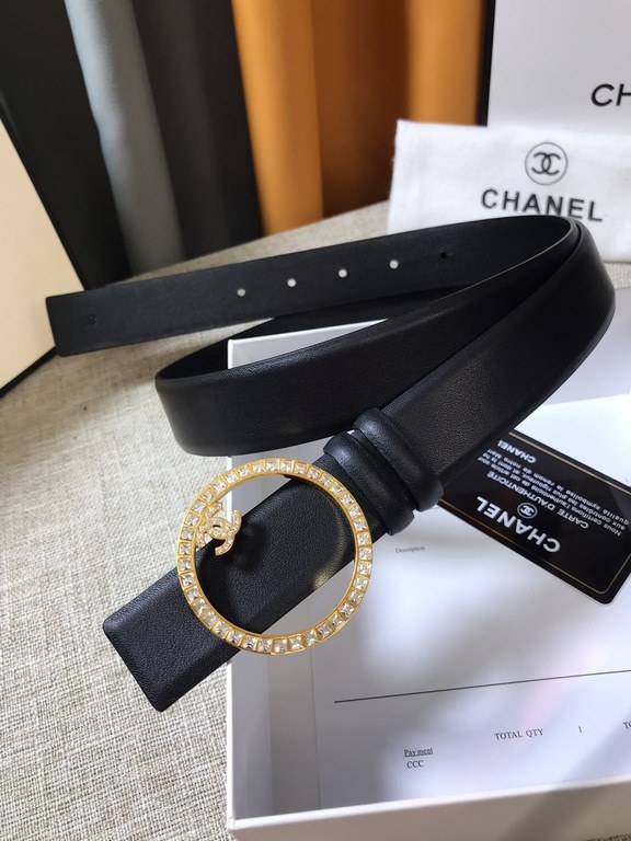 Chanel - CHANEL   new synchronization, the original single generation purchase level, 3.0cm The belt body on both sides of the use of imported original first layer calfskin, steel hand-set diamonds buckle, the belt body 