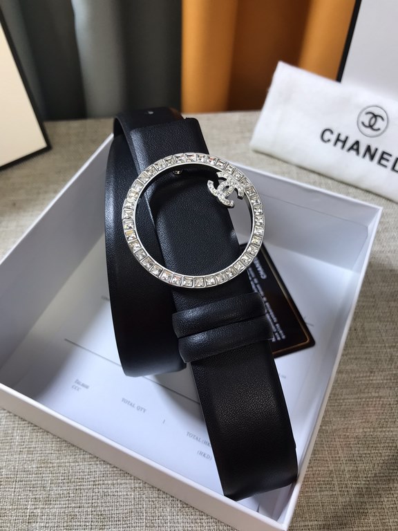 Chanel - CHANEL   new synchronization, the original single generation purchase level, 3.0cm The belt body on both sides of the use of imported original first layer calfskin, steel hand-set diamonds buckle, the belt body 