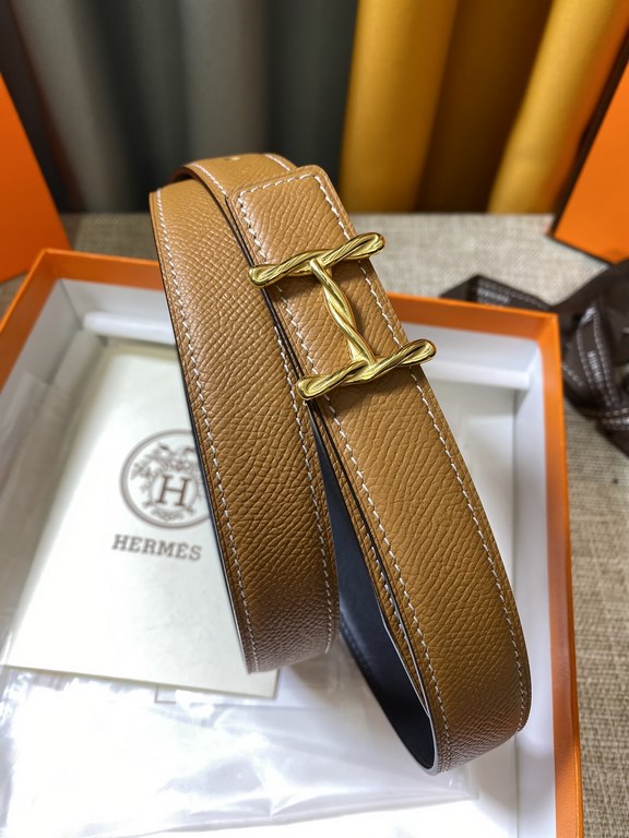 ~ Hermes new synchronized update, the original single generation purchase level, 24mm Belt body both sides of the imported original first-layer cowhide, pure steel new original buckle, the belt can be used on both sides 