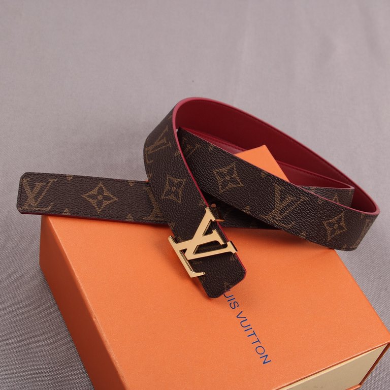 With a full set of packaging gift box   grade LV women's original single counter synchronization, the original single stainless steel buckle, the original packaging. Photographed in kind, real price head layer cowhide  m