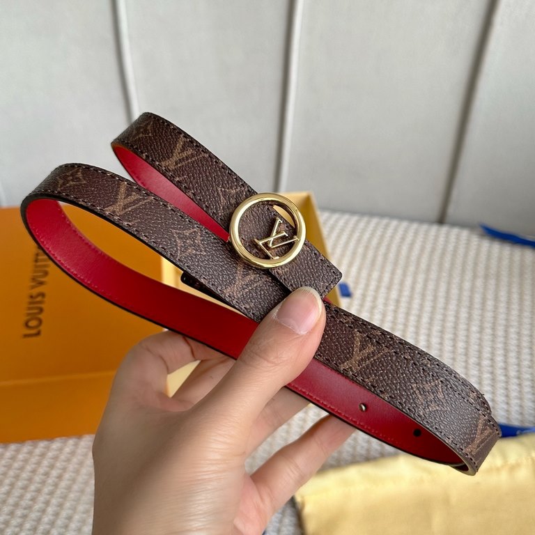 Donkey's new SS23 special limited   Women's belt Width 2cm Customized classic material lined with soft calf leather bottom New open molded logo buckle Multi-color   choice