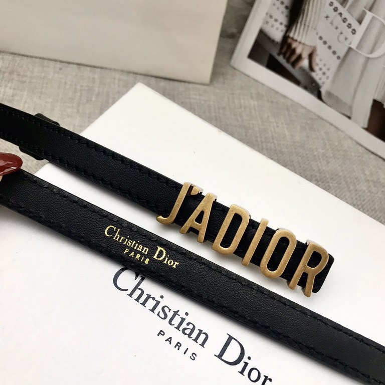 Dior official website synchronization Imported double-sided head layer calfskin leather original rough line design counter high-end quality with Dior exquisite Dior letter buckle Practical for spring, summer, fall and wi