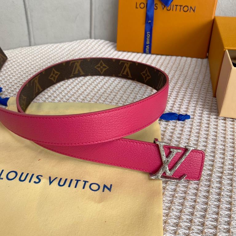 Comes with a full set of gift boxLOUIS VUITTON Louis Vuitton Overseas purchased original genuine Made in Spain - Classic reversible design, one for two Mon organ canvas leather belt, imported calfskin lining, shiny palla