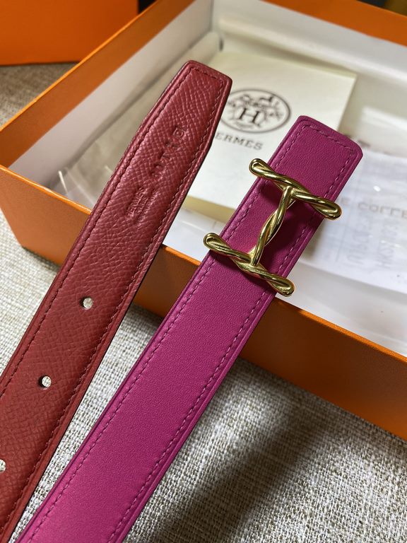 ~ Hermes new synchronized update, the original single generation purchase level, 24mm Belt body both sides of the imported original first-layer cowhide, pure steel new original buckle, the belt can be used on both sides 