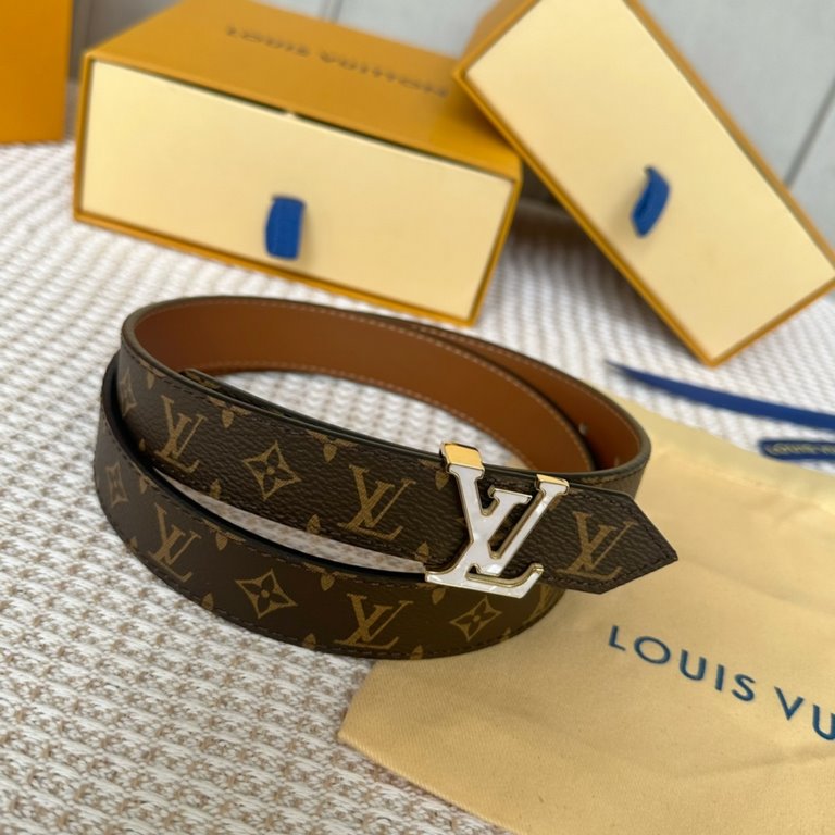 Lv pyrmide Truck L OEiI reversible belt 】 Donkey ladies   belt width 2.5cm Classic color coffee flower   calf leather plain bottom with new flower interlocking buckle can be worn on both sides of the fashionable and gene