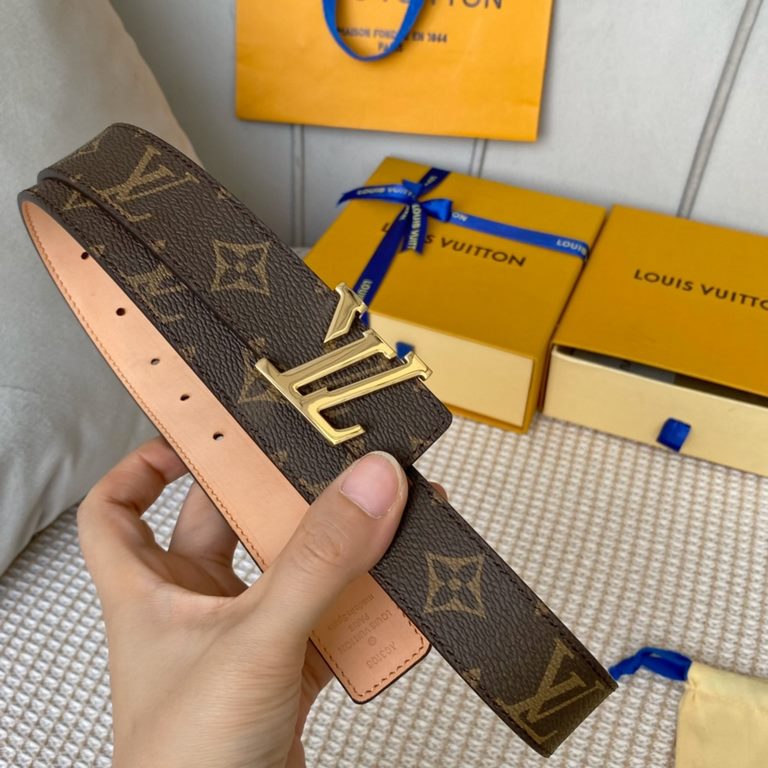 Comes with a full set of gift boxWidth 30mm LOUIS VUITTON OVERSEAS ORIGINAL GENUINE Made in Spain - Classic design Mon organ canvas leather belt Imported calfskin cream brushed bottom lining Shiny palladium-plated buckle