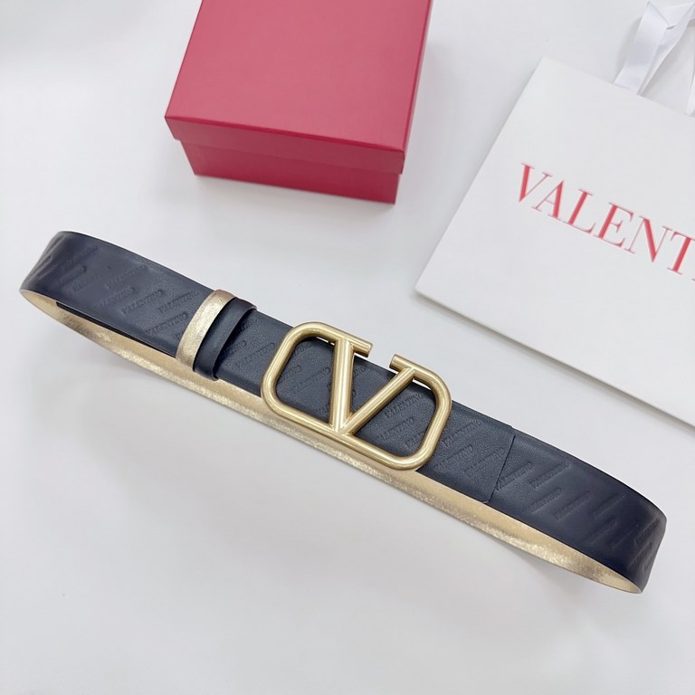 4.0cm Valentino counter new. Double-sided head layer cowhide. Length 75.80.85.90.95.100.105.110 European yards, the original customized drill buckle [celebrate] [celebrate] [celebrate] [celebrate