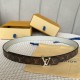 Lv pyrmide Truck L OEiI reversible belt 】 Donkey ladies   belt width 2.5cm Classic color coffee flower   calf leather plain bottom with new flower interlocking buckle can be worn on both sides of the fashionable and gene