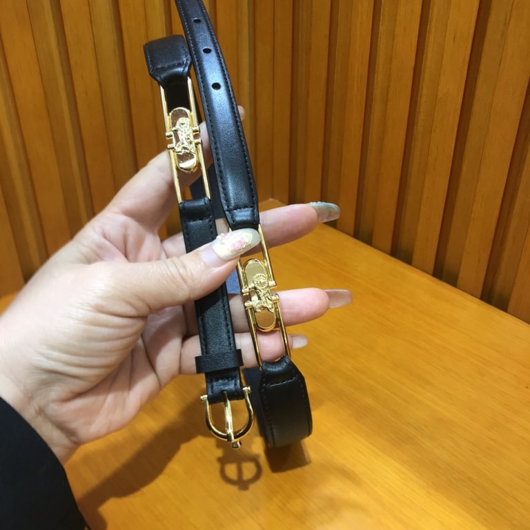 Celine - Celine mini belt, this belt is recommended for business sophisticated woman with, with dresses, coats, suit pants, on the body super high-grade, versatile self-retention models, width 1.5cm, length 75, 80, 85, 9