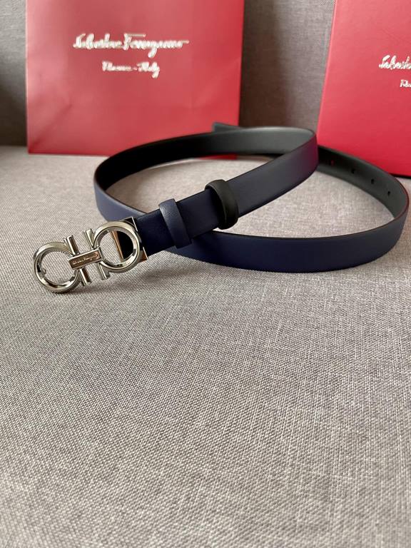 With a full set of packing gift box  Ferragamo women's double-sided imported calfskin head belt with 8 word boutique buckle, 2.5cm support NFC