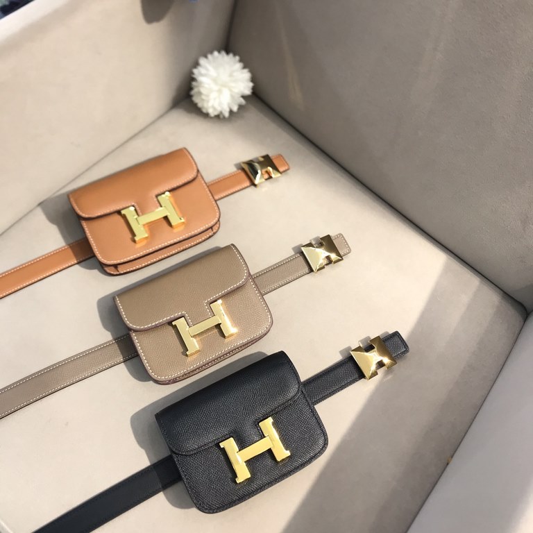 Hermes belt   belt bag at first sight is our innate fashion intuition, with different fashion collocation straight to the senses, light and shadow flow out of the aura, in the square inches between the integration of sel