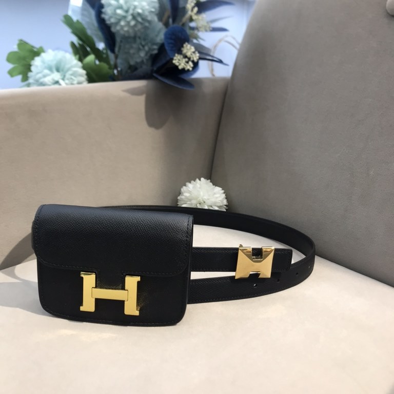 Hermes belt   belt bag at first sight is our innate fashion intuition, with different fashion collocation straight to the senses, light and shadow flow out of the aura, in the square inches between the integration of sel