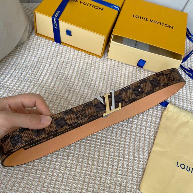 Comes with a full set of gift boxWidth 30mm LOUIS VUITTON OVERSEAS ORIGINAL GENUINE Made in Spain - Classic design Mon organ canvas leather belt Imported calfskin cream brushed bottom lining Shiny palladium-plated buckle