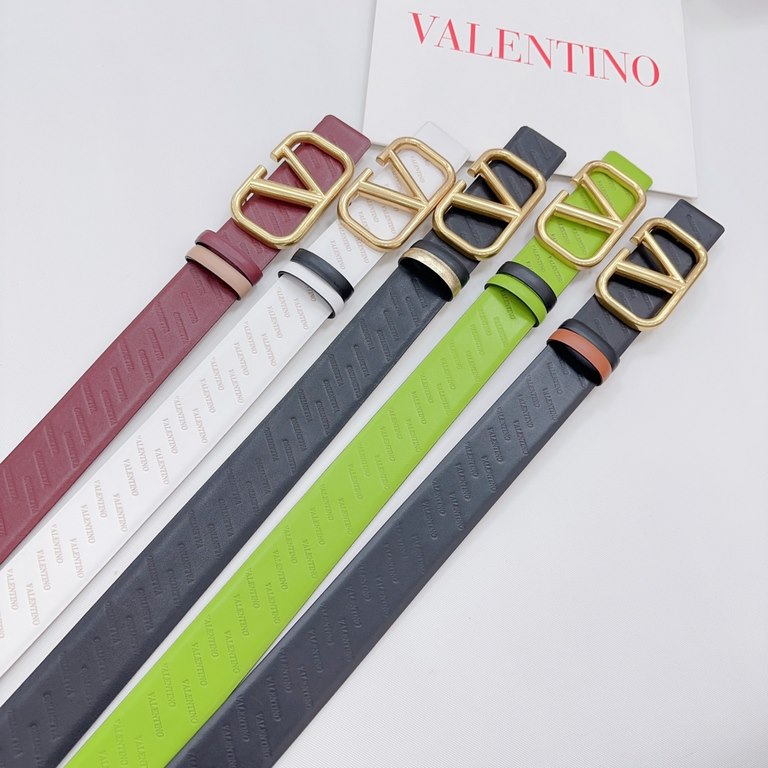 4.0cm Valentino counter new. Double-sided head layer cowhide. Length 75.80.85.90.95.100.105.110 European yards, the original customized drill buckle [celebrate] [celebrate] [celebrate] [celebrate