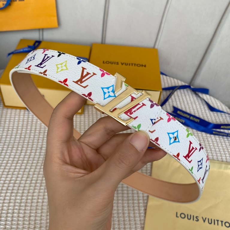 Comes with a full set of gift boxWidth 30mm LOUIS VUITTON OVERSEAS ORIGINAL GENUINE Made in Spain - Classic design Mon organ canvas leather belt Imported calfskin cream brushed bottom lining Shiny palladium-plated buckle