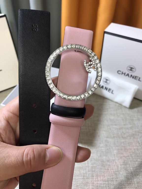 Chanel - CHANEL   new synchronization, the original single generation purchase level, 3.0cm The belt body on both sides of the use of imported original first layer calfskin, steel hand-set diamonds buckle, the belt body 