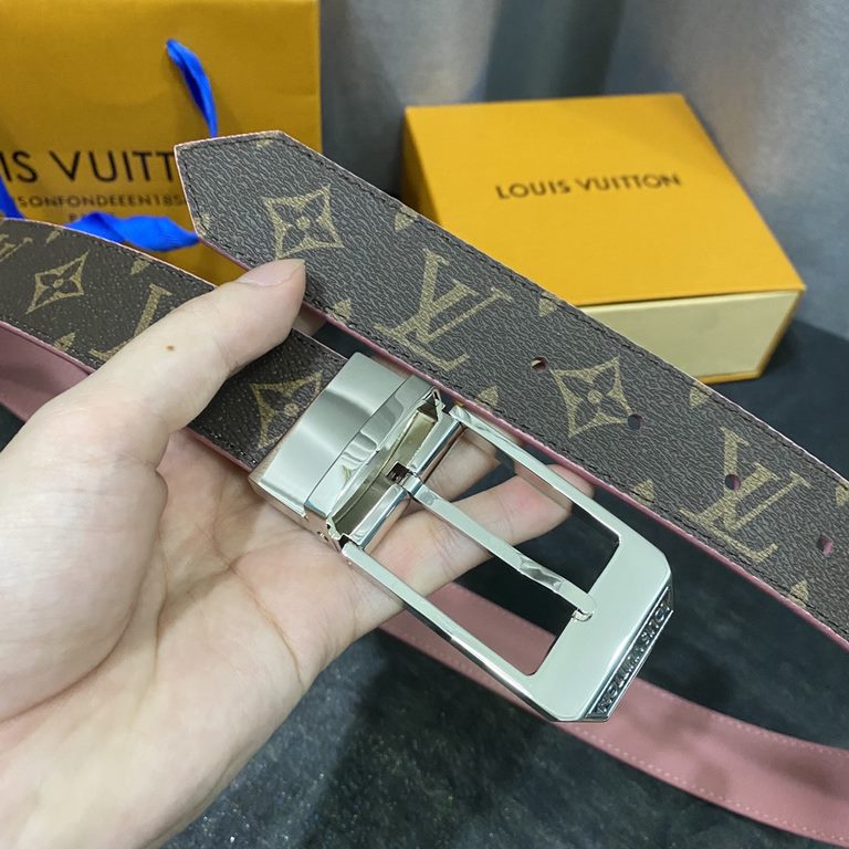 LV Women's fine original quality 35mm width counter code M9935 Donkey first couple style Classic black or bright pink two colors can be selected Both sides can be used. Versatile and stylish