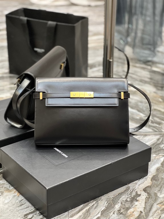 [In stock in seconds]             Manhattan 2020 latest bag type flap Manhattan baguette bag, a change from the previous classic logo, replaced by a low-key simple design style, it is a bit like the H family Kelly, very 