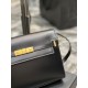 [In stock in seconds]             Manhattan 2020 latest bag type flap Manhattan baguette bag, a change from the previous classic logo, replaced by a low-key simple design style, it is a bit like the H family Kelly, very 