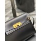 [In stock in seconds]             Manhattan 2020 latest bag type flap Manhattan baguette bag, a change from the previous classic logo, replaced by a low-key simple design style, it is a bit like the H family Kelly, very 