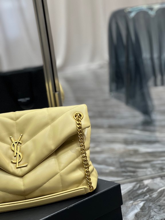 [In stock in secondsLight yellow with gold buttons-               _ quilted lambskin bag, 100% lambskin production, soft and delicate feel, as if embracing the clouds   like feeling; classic Y family logo, chain and grom