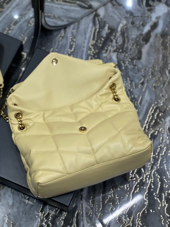 [In stock in secondsLight yellow with gold buttons-               _ quilted lambskin bag, 100% lambskin production, soft and delicate feel, as if embracing the clouds   like feeling; classic Y family logo, chain and grom