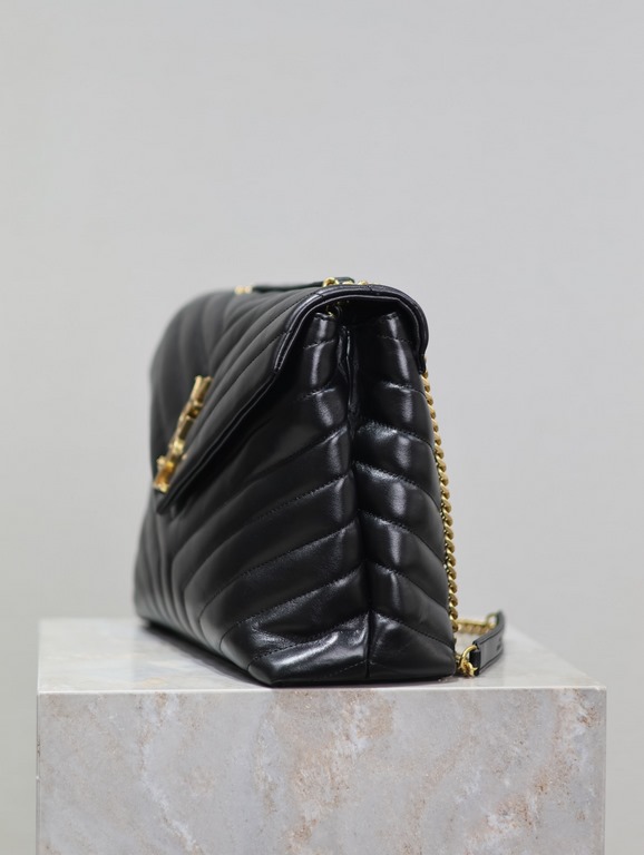 Loulou 32cm-Black with Gold BuckleY family classic explosive models! The most practical and versatile, imported Italian cowhide leather carefully crafted, feel great! The bag is ultra-light weight, no sense of burden, co