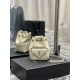 [Spot Seconds]JOE_Counter latest V-shaped quilted mini bucket bag new arrival! It is the little cutie that can be held in the palm of your hand! The whole bag is carefully sewn with original lambskin leather, which feels