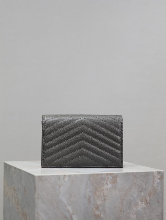 Gray Gold Button Caviar_woc small size envelope bag is coming, when it comes to envelope bag, this one from Y family must have the name! The whole bag is made of Italian cowhide leather, with a three-dimensional shape an