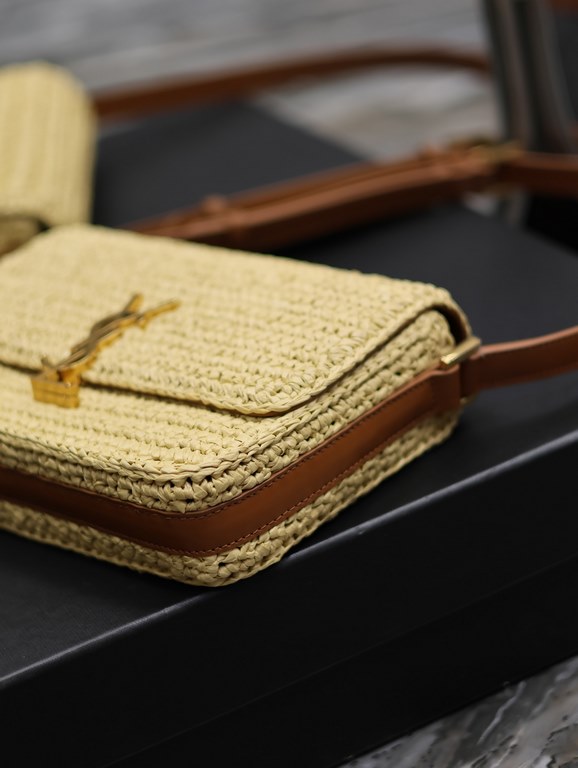 straw woven bag fast fallSOLFERINO BOX_Weaving bag to la~!Full of artistic atmosphere , Raffia grass weaving is very solid, super texture, French lazy wind, daily with private clothes will not be wrong single product, im