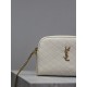 White gold buckle sheepskin-GABY_Chain BagY's shell bag is so nice Soft and comfortable lambskin, very vintage flavor is also very texture, curved shape exquisite craftsmanship! You can put your keys, lipstick, tissues a