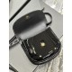 [NEW] Black Gold Buckle Patent Leather_Y's introduces a new saddle bag     , rounded and compact appearance is simple and     , with glossy patent cowhide leather with a gold logo logo clasp for a striking look! The smal