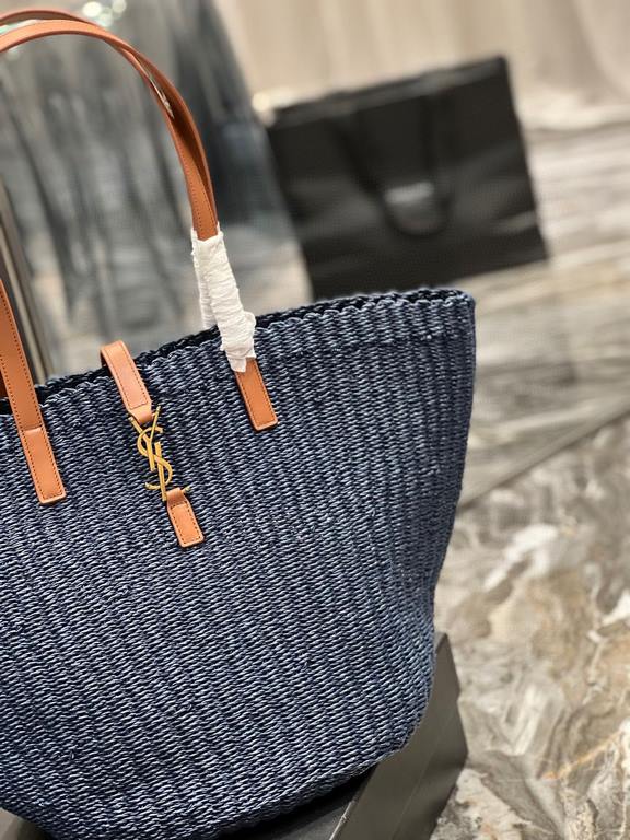 [In stock in seconds]  straw woven bag fast fallVegetable basket hollowed out straw tote bag_Y home exquisite Parisian style in this black straw woven tote bag in the best. logo directly using the L letter hooked in the 