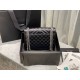 [In stock in seconds]#        #[Original leather version#Black with silver buckles#Medium Grain Embossed Quilted Leather Envelope BagClassic is timeless, the beauty of the heavenly V grain quilted diamond caviar pattern,