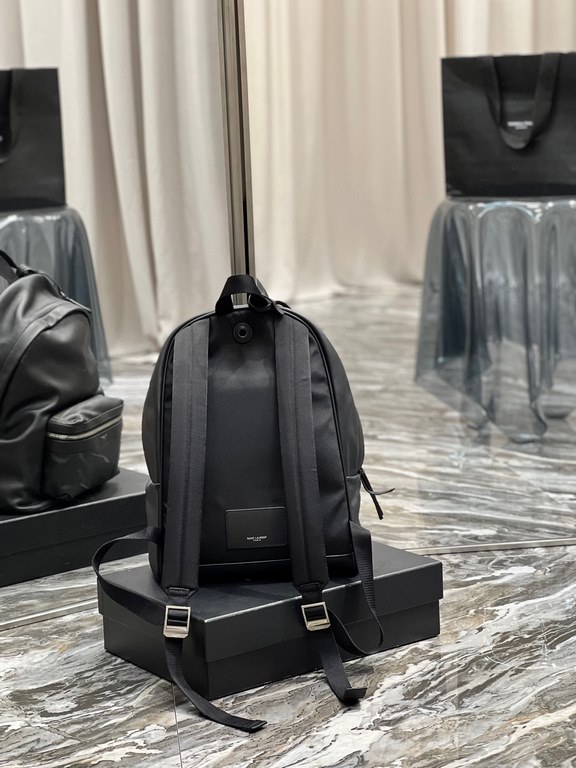 [In stock in seconds] Shoulder bag has arrived _ full leather models!Counter limited launch Crafted to create the right version of the fabric, with imported Italian cowhide, very light and convenient, practical and can b