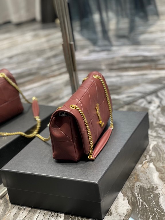 [In Stock Seconds]     _Medium 25cm splicing model, let you wait! Spliced by imported sheepskin, the process is very complex, sheepskin texture on the hands of first-class praise! Shoulder crossbody can be! Very practica