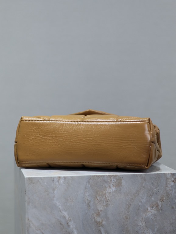 Earthy yellow oil waxed leather with gold buckle-Loulou puffer_quilted oil waxed leather chain bag, 100% calf leather production, soft and delicate feel, as if embracing the clouds   like feeling; classic Y family logo, 