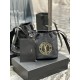 [In Stock Seconds＜Black＞ RIVE GAUCHE new embroidery with cowhide drawstring bucket bagFollowing the RIVE GAUCHE series is another value explosion Bucket bag shape with drawstring design, the front is decorated with the c