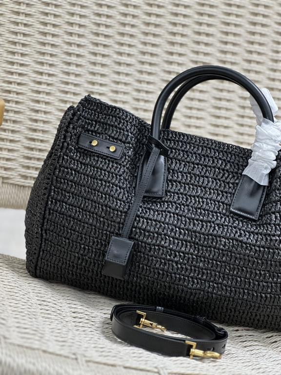 Sac de jour_Organizer bag in woven raffiaArtistic in nature, the raffia weave is very solid, super textured and uniquely crafted, with a classic metal logo and lots of details. You can't go wrong with this everyday bag, 