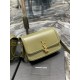 ]Olive Green Gold Button_23cmMust fire models, not yet listed on the attack on the entire fashion circle, nostalgic left bank, inspired by the Paris left bank street name Rue De Solferino for the name! The bag is made of