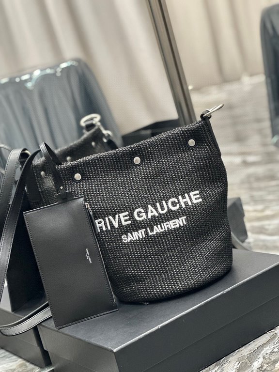 [In stock in seconds][            ]Counter the latest RIVE GAUCHE French woven bucket bag, simple atmospheric modeling is definitely a street shoot explosion, Rose is also using Oh! The body of the bag is made of importe